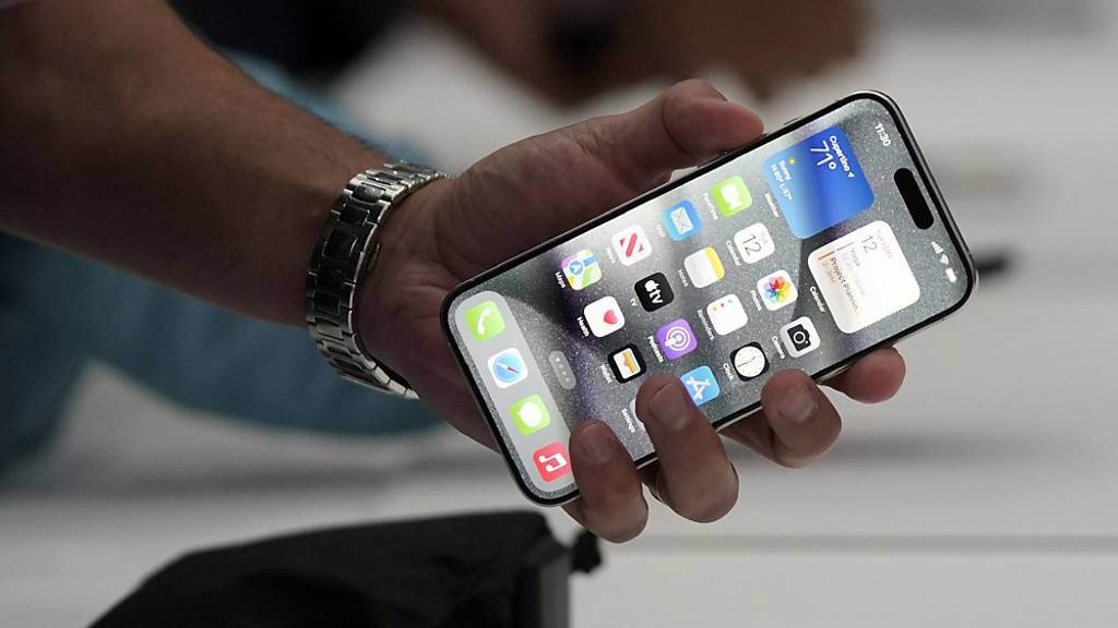 蘋果iPhone 16據報採用新技術 更換電池更簡單