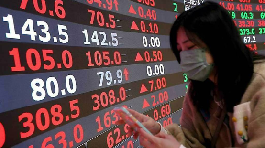 台股盤中、收盤飆新高 專家：多頭回溫 6族群可留意