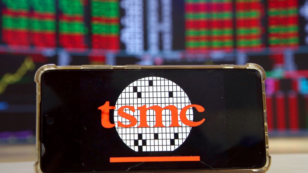 美商務部長：台積電在美投資將超過2,000億美元