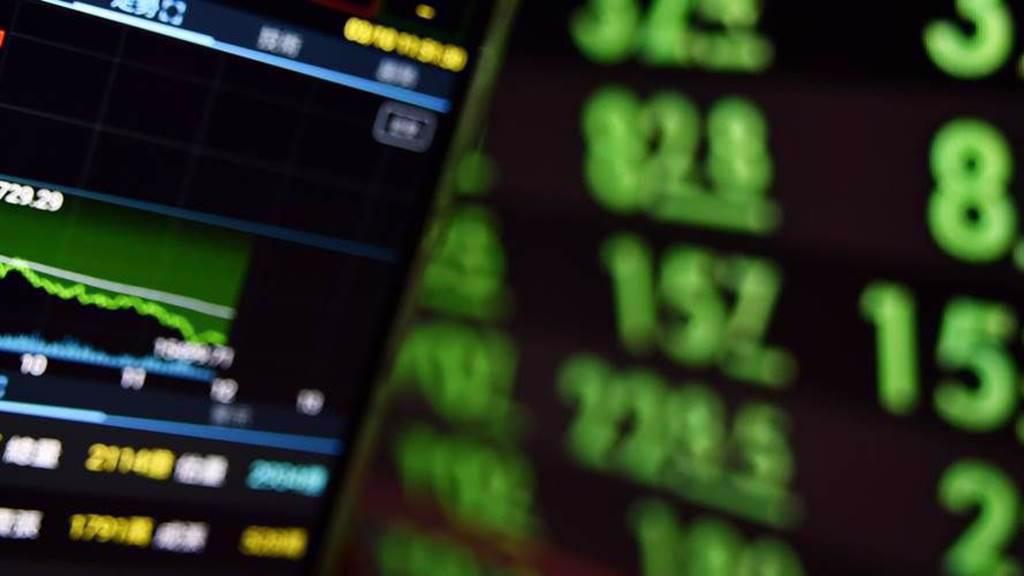 28K掰掰！台股回檔警報？短線換手策略曝光 專家：見1訊號先減碼