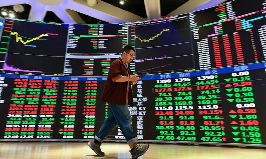 台股盤中創高收跌沒戲？專家：提防短線拉回 大盤續漲得看它表現